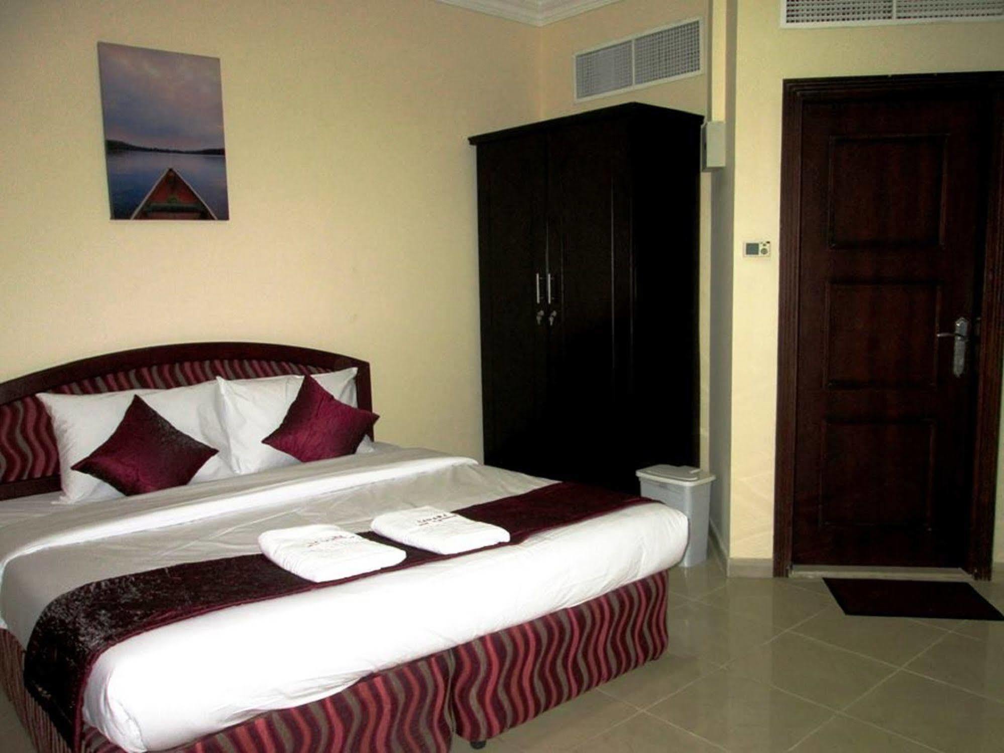 Al Barakah Hotel Sharjah Exterior foto